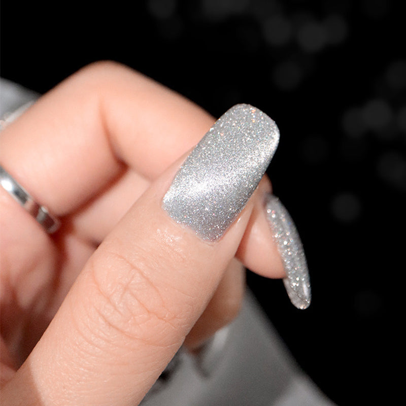 Diamond Cat Eye Nail Polish