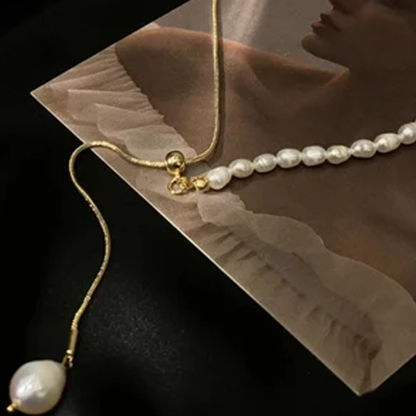 Adjustable Pearl Necklace