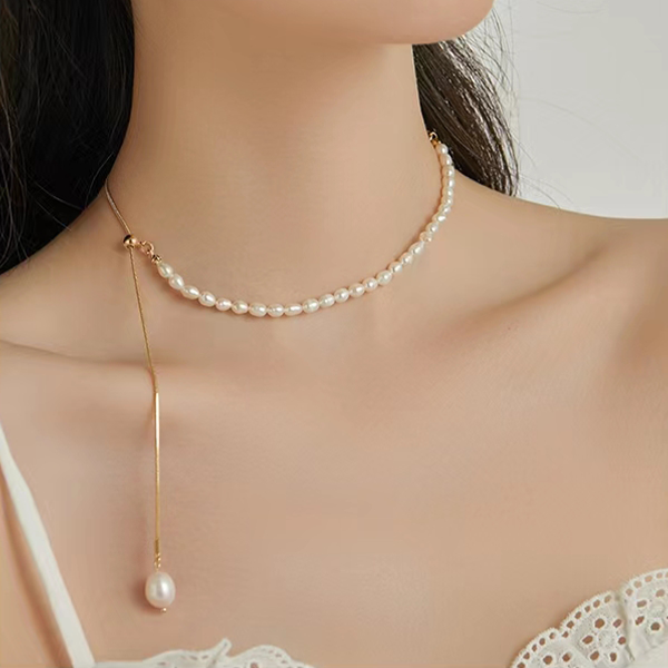 Adjustable Pearl Necklace