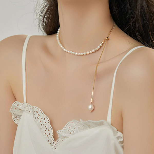 Adjustable Pearl Necklace