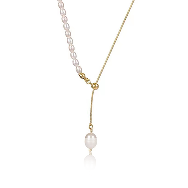 Adjustable Pearl Necklace