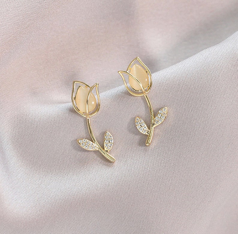 Tulip Jewelry Set